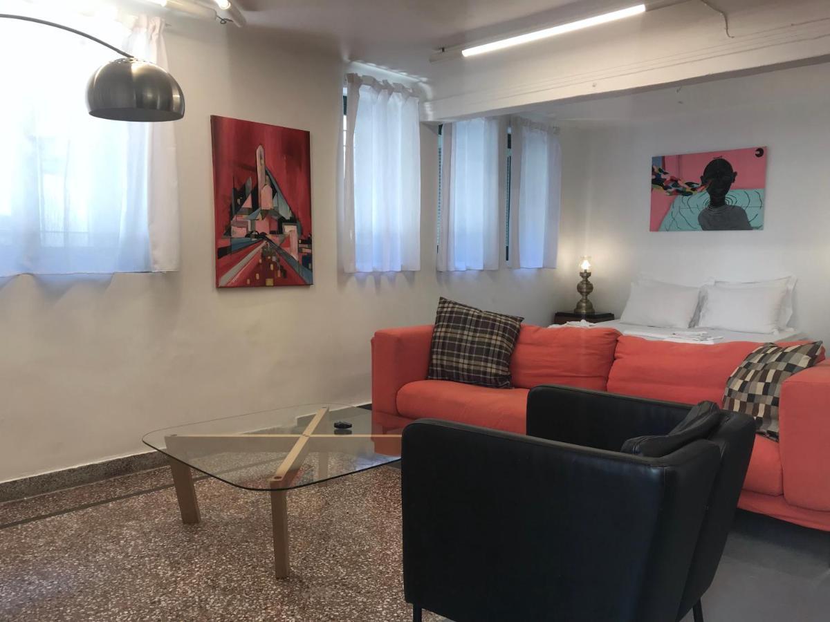 Stylish, Basement Studio With Roof Top Access - Ep9B Афины Экстерьер фото